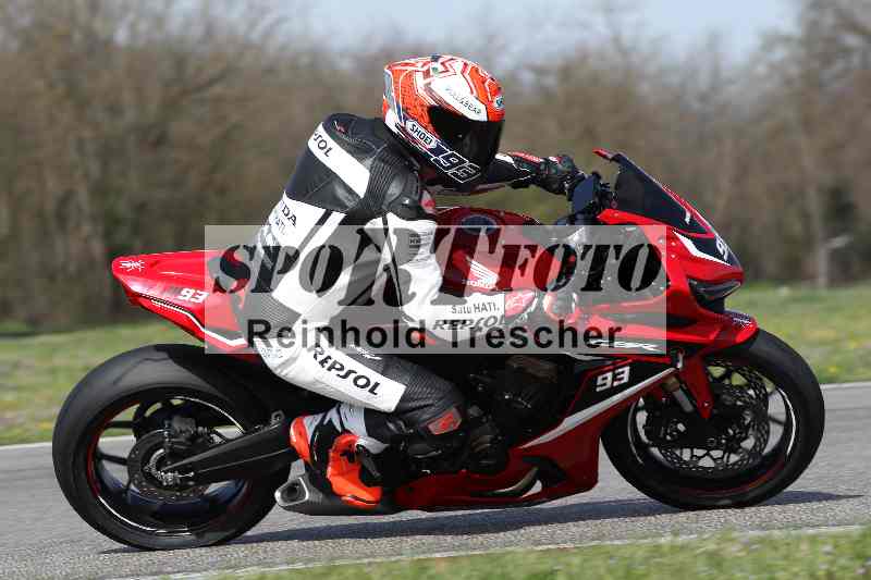 /Archiv-2023/06 10.04.2023 Moto Club Anneau du Rhin/Blanc-Novice/93